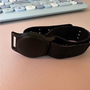 Brand new Orange Theory band& monitor